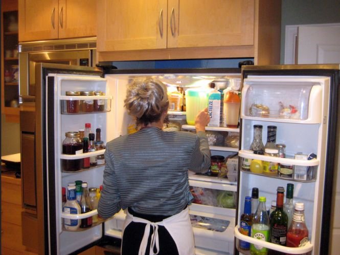 Uimitor! Ce se întâmplă dacă respiri aer rece din frigider?