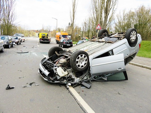 Avocat: De asta şoferii vinovaţi de accidente grave răspund rar penal 