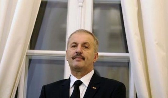 Cât de bogat este vicepremierul Vasile Dîncu? Ministrul Dezvoltării Regionale şi Administraţiei Publice şi-a publicat declaraţia de avere