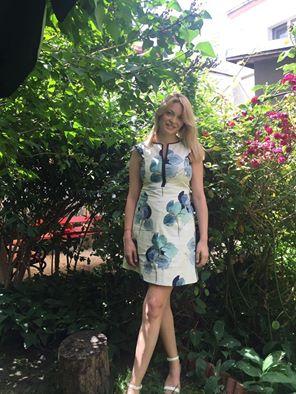 Valentina Pelinel şi-a uimit admiratorii. Cum poate să arate la nici două săptămâni de când a născut (Foto) 388647