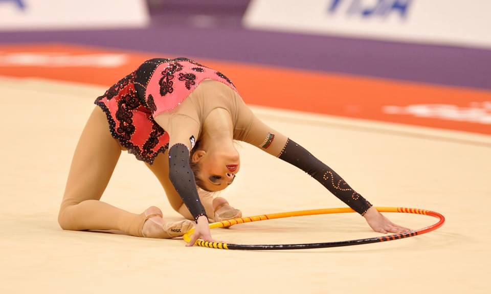 Dramă în sport! O gimnastă s-a aruncat de la etajul 6. Motivul este incredibil 388786