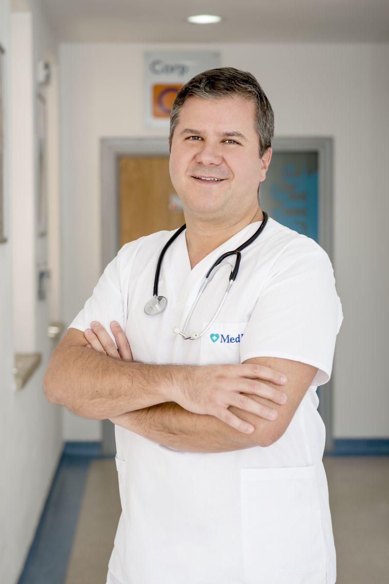 Premieră națională: O echipă medicală a salvat viața unei fetițe de 1 an, diagnosticată cu fistulă pială de tip paragalenic 389594