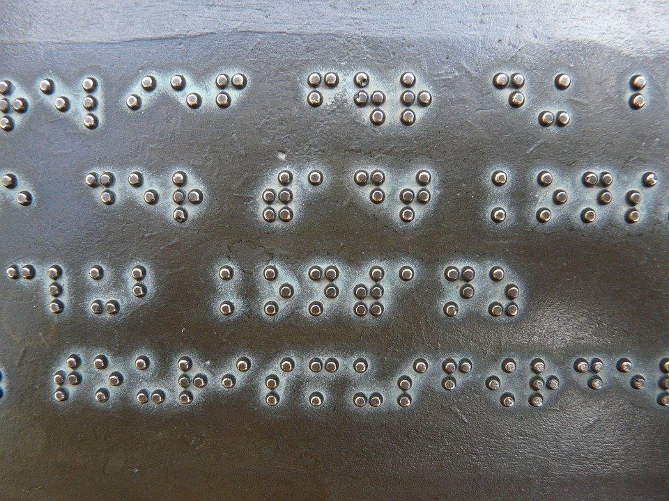 BACALAUREAT 2016. Patru elevi din Iași susţin probele scrise în limbajul Braille 
