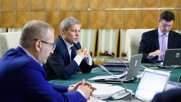 Scheleții din dulapurile noilor miniștri propuși de premierul Cioloș