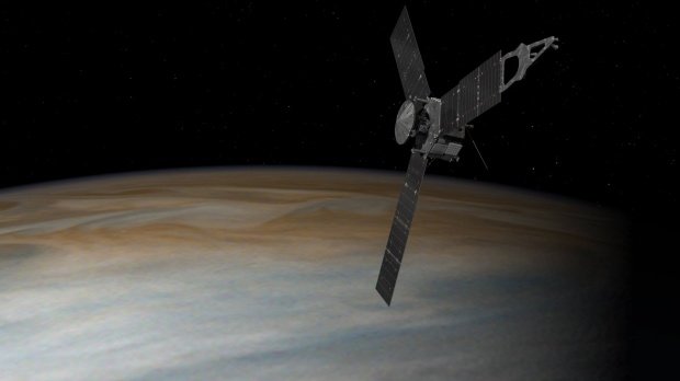 Prima fotografie realizată de Juno de pe orbita lui Jupiter 