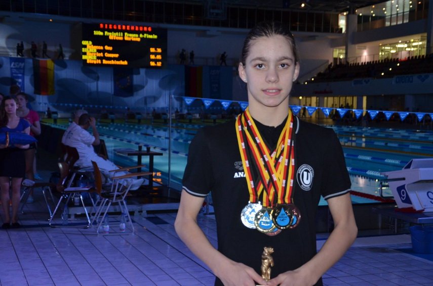 Impresionant! La 13 ani şi 11 luni merge la Jocurile Olimpice. Ana Iulia Dascăl, invitaţie pentru concursul de înot de la Rio