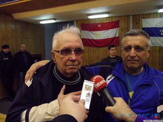 Doliu în sportul băcăuan. Profesorul Vasile Ghenadi a murit 85 de ani