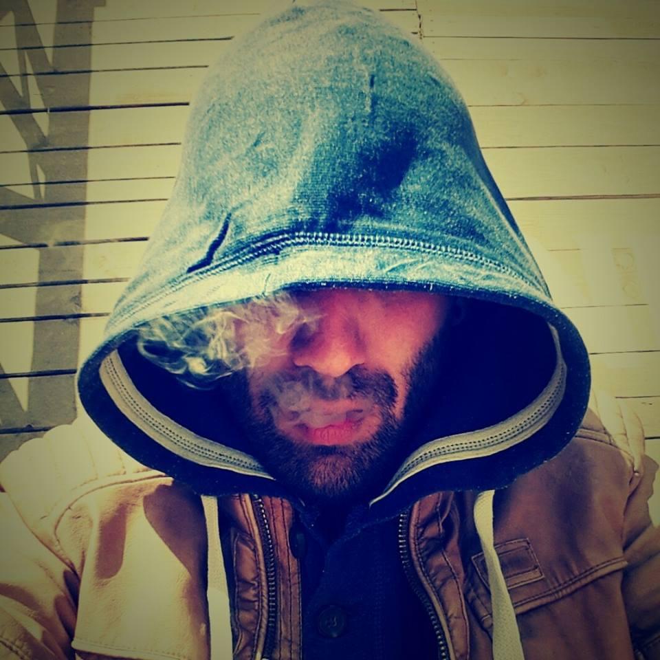 Cine este autorul mesajului "Nu te mai preocupa, ești frumoasă astăzi!". Povestea lui Alex 395745