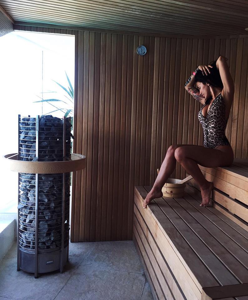 Cum s-a pozat Ruby. Fanii au rămas mască 395802