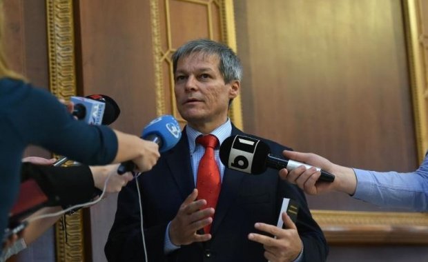 Premierul Cioloș a făcut noi numiri în Guvern
