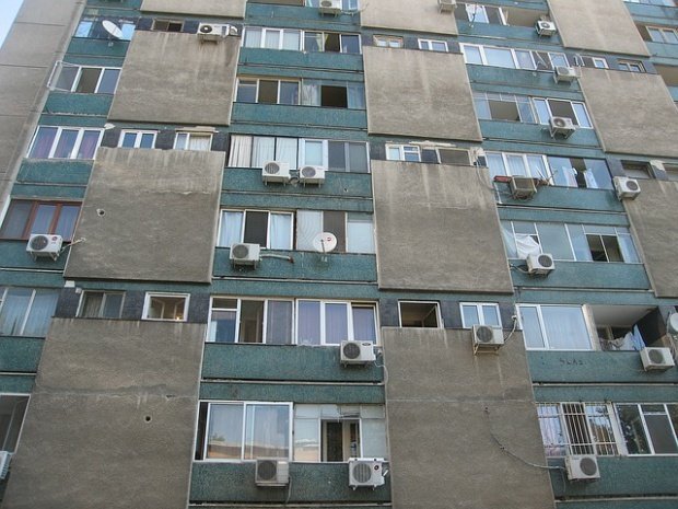 Vestea care bucură milioane de români. Vor primi bani pentru renovarea locuințelor
