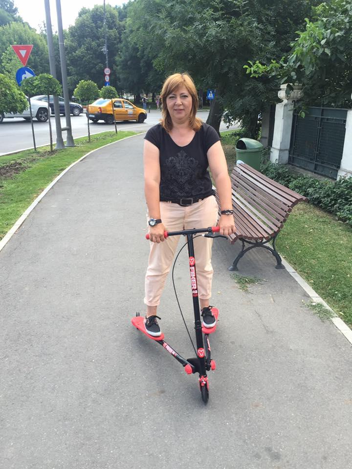 Mirela Voicu, realizatoarea Voi Cu Voicu: „Mi-am mușcat limba de râs. 22 de minute am încercat să-l scot din minți” 397084