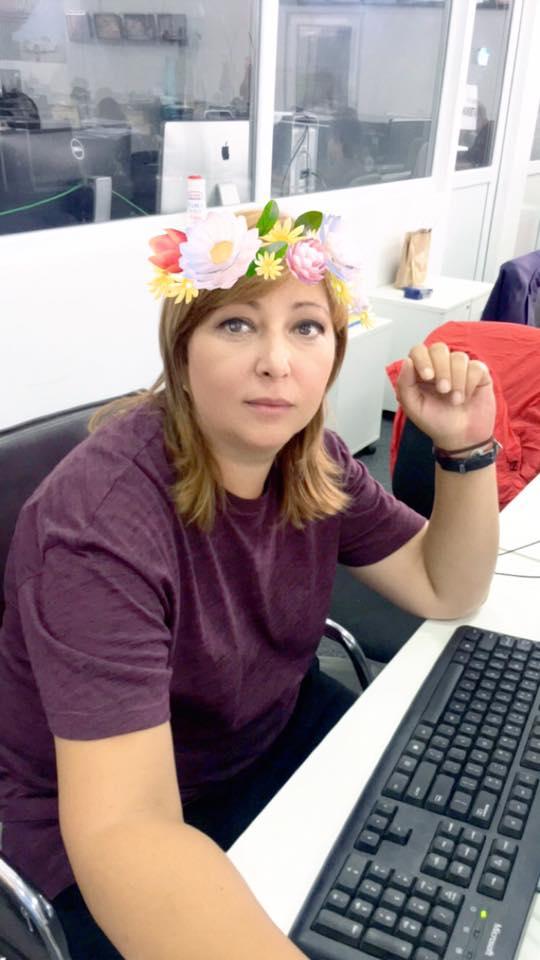 Mirela Voicu, realizatoarea Voi Cu Voicu: „Mi-am mușcat limba de râs. 22 de minute am încercat să-l scot din minți” 397086