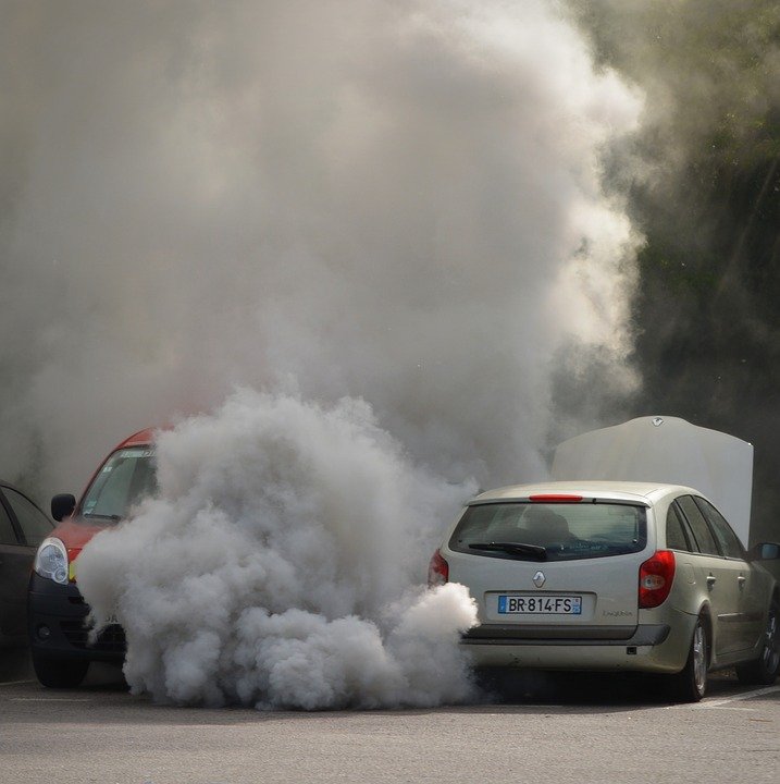 După Volkswagen, Renault ar putea intra în scandalul emisiilor poluante. Anunțul făcut de un oficial german