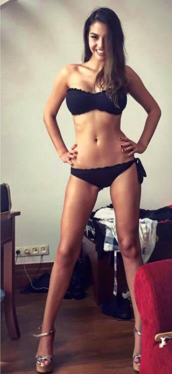 Cum și-a "pedepsit" Mutu soția. Fotografia care a făcut mii de like-uri în câteva minute 398574