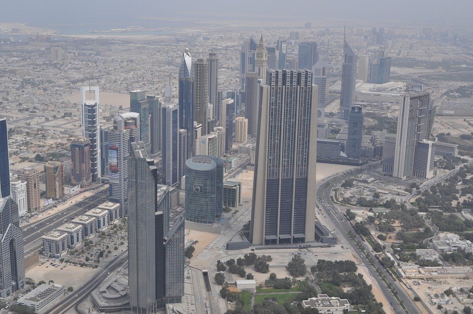 UPDATE: Incendiu de proporții într-o clădire de 60 de etaje, dintr-un complex rezidențial din Dubai 