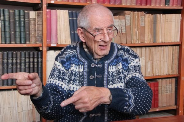 Un cunoscut speolog român a încetat din viață