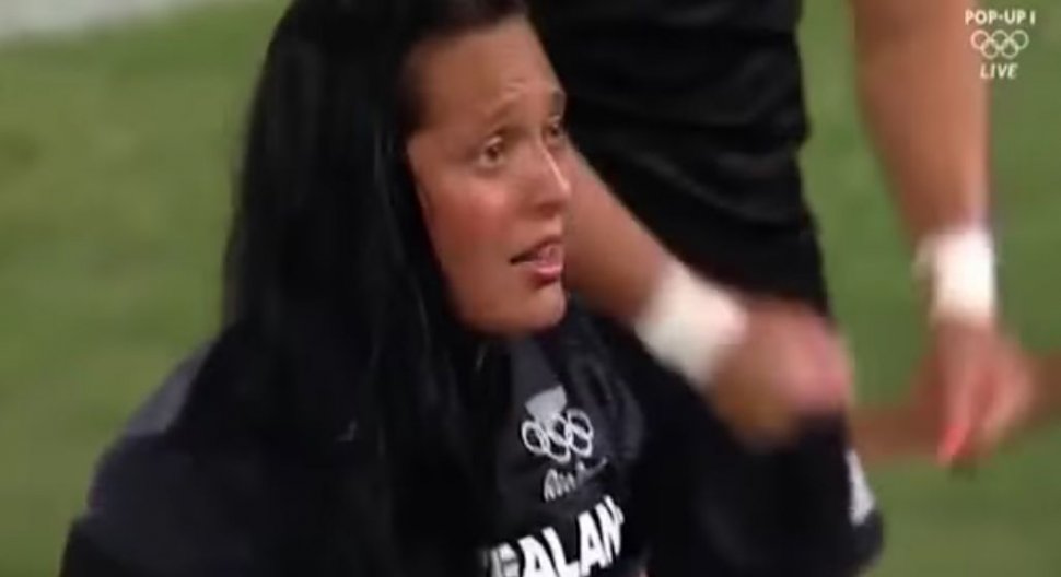 OLIMPIADĂ. Haka printre lacrimi a echipei de rugby feminin din Noua Zeelandă VIDEO