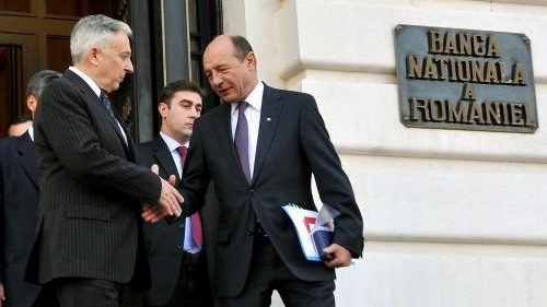Avocatul Piperea: A fost făcută sesizare penală la DNA contra lui Băsescu și Isărescu, pentru contractarea împrumutului la FMI
