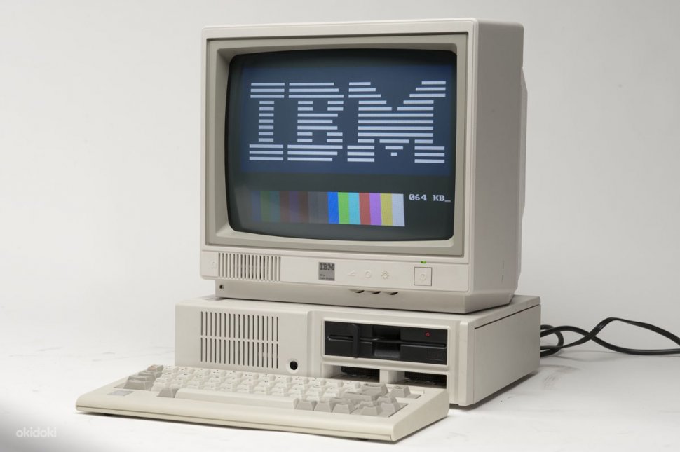 Calculatorul care a revoluționat piața împlinește 35 de ani: povestea unui dispozitiv legendar