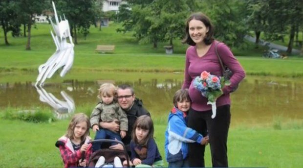 După un an de luptă cu autoritățile din Norvegia, familia Bodnariu se mută definitiv în România