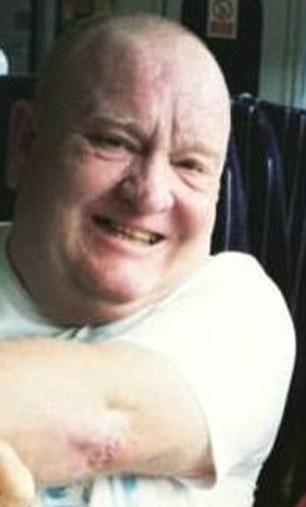 Ce s-a întâmplat după ce un bărbat a sunat la un număr scris pe peretele toaletei  400194