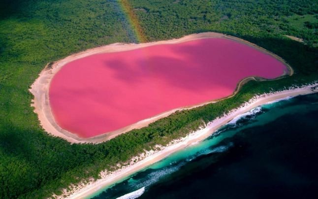 Misterul Lagunei Roz, unul dintre cele mai frumoase locuri de pe Pământ - GALERIE FOTO