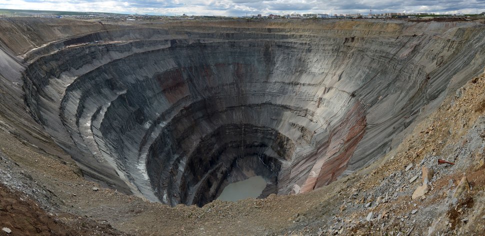 ”Groapa” din Siberia în care zac diamante de 17 miliarde de dolari