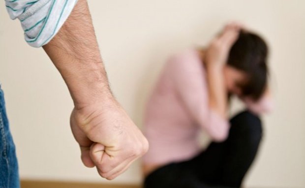 Be EU. Statistică îngrijorătoare: 30% dintre femeile din UE, victime ale violenței domestice. 25% au fost și abuzate sexual