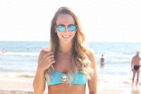 A apărut așa pe o plajă din România. Trecătorilor nu le-a venit să creadă că e chiar ea 402111