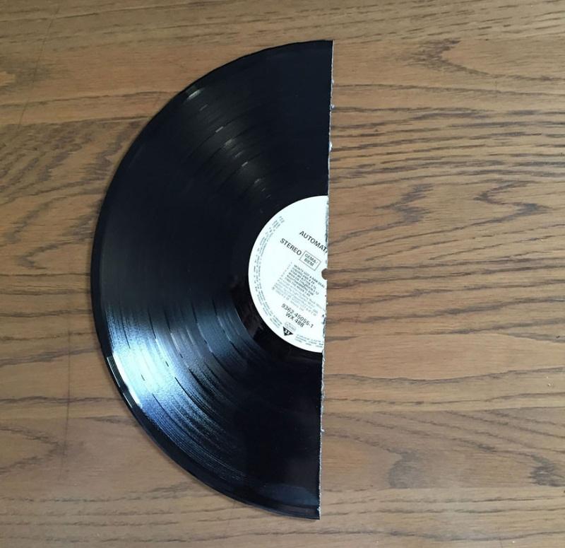 A acceptat divorțul soției tăind în jumătate toate bunurile adunate împreună în 12 ani - FOTO 402732