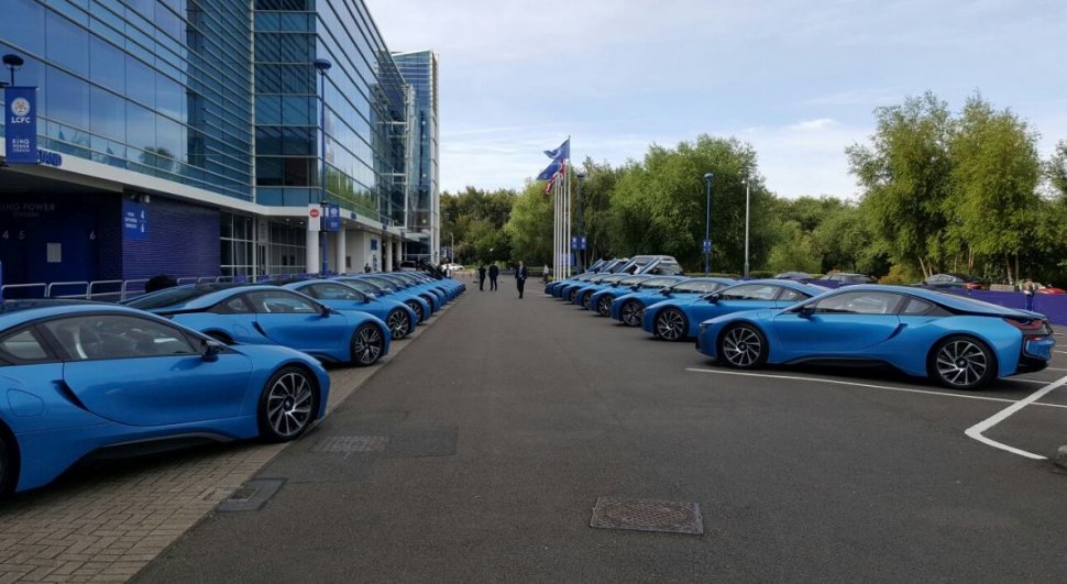 Au primit câte o mașină de peste 100.000 de euro, dar tot nu au fost mulțumiți. Ce decizie au luat jucătorii lui Leicester