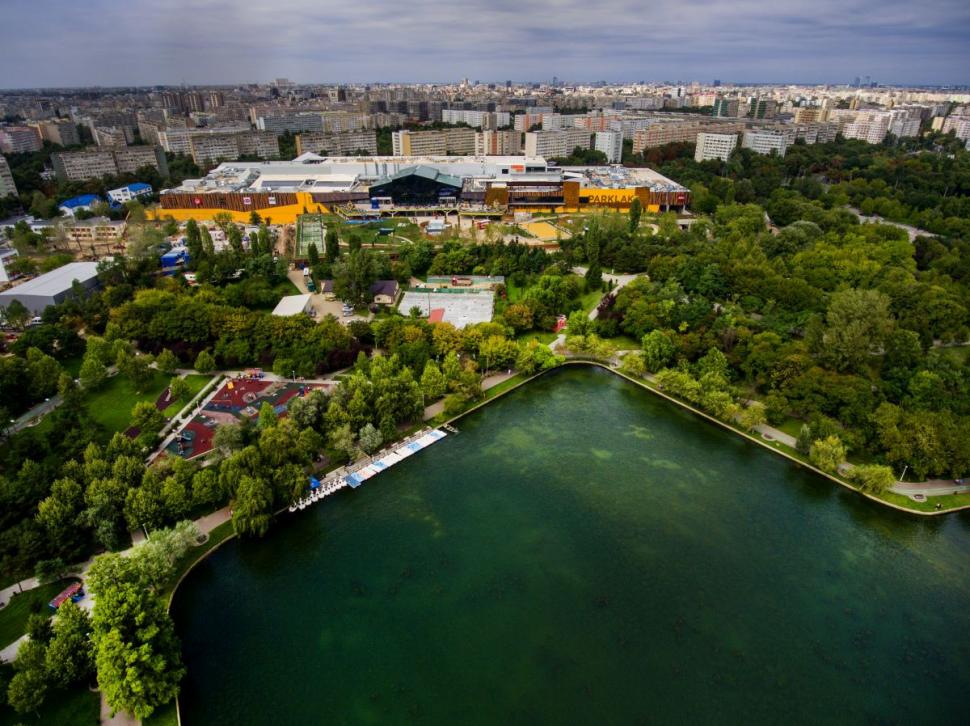 S-a deschis cel mai nou centru comercial din București. Cum arată ParkLake Plaza - GALERIE FOTO 402817