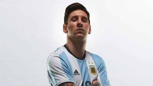 Fotbal: Lionel Messi, decis să-şi încheie cariera de jucător în Argentina 