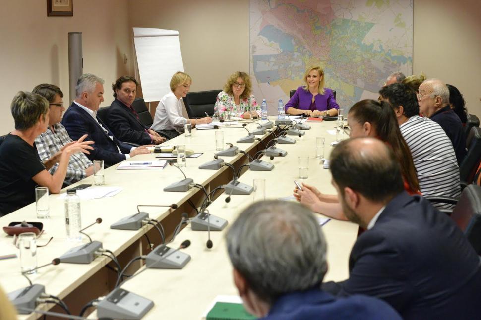 Primarul General, Gabriela Firea, întâlnire cu directorii de teatre din București 403922
