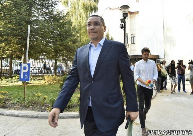 Victor Ponta, o primă victorie în instanță. Magistrații au modificat condițiile controlului judiciar