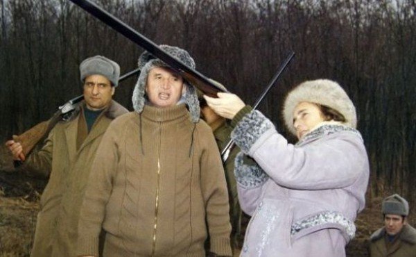 Ritualul ciudat îndeplinit de Ceaușescu la o vânătoare. Toți cei prezenți au rămas stupefiați - FOTO