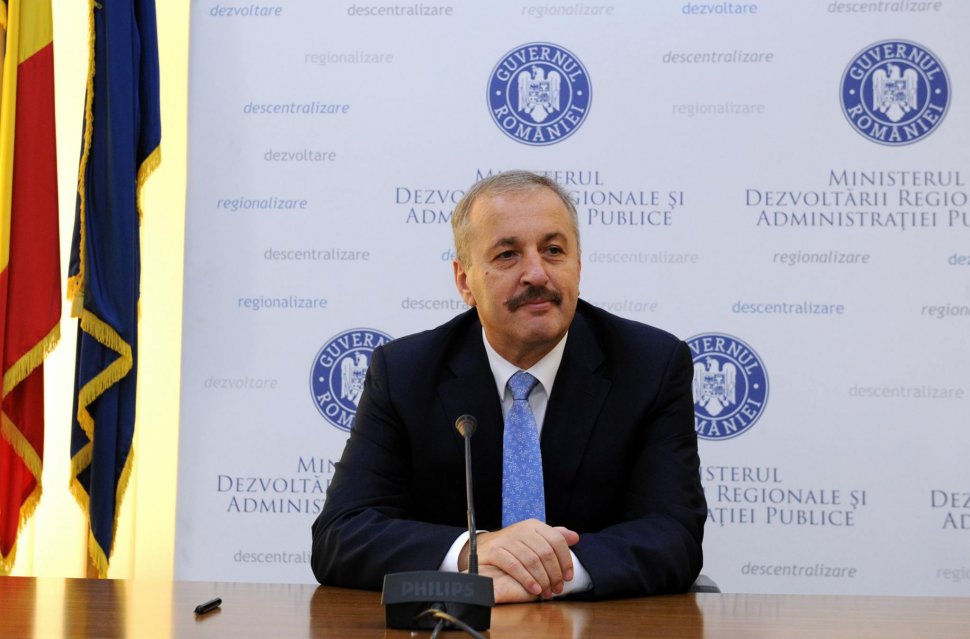 Vicepremierul Vasile Dîncu își ia adio de la viața politică