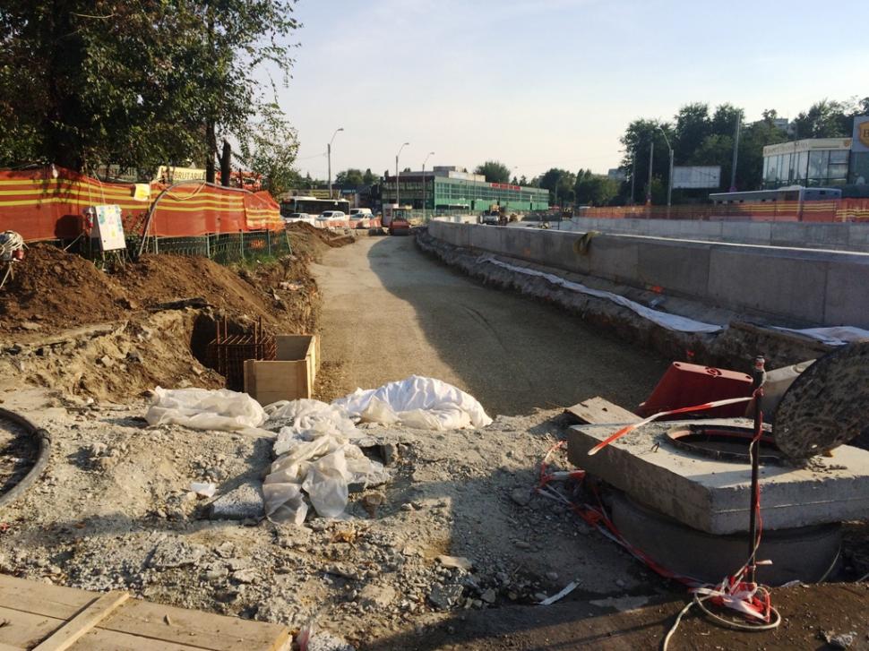 Imagini din interiorul pasajului rutier de la Piaţa Sudului. Când vor fi gata lucrările 405540