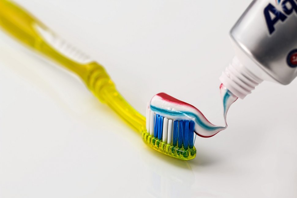 Cum alegem pasta de dinți potrivită. Sfaturile specialistului