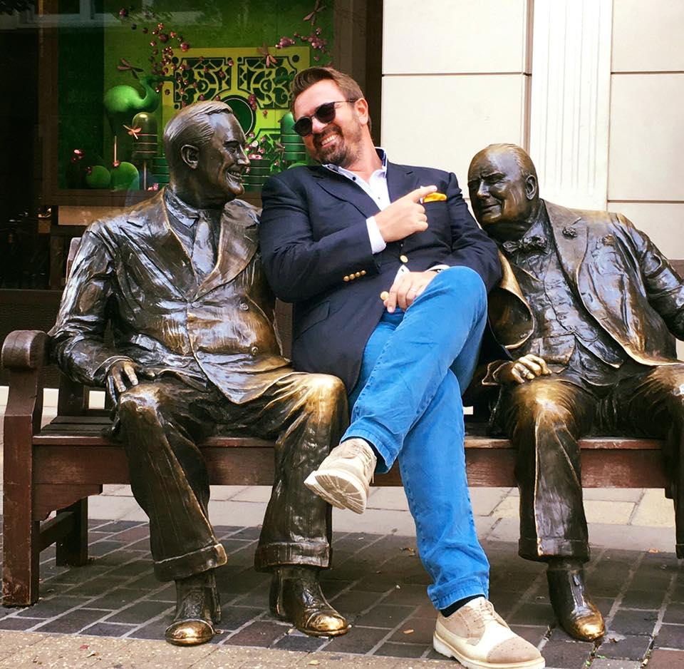  Cum arătau vedetele Antenei 1 înainte să devină celebre 408353