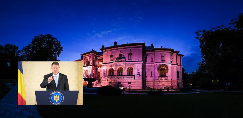 Palatul Cotroceni a fost iluminat în roz. Mesajul pe care îl transmite Klaus Iohannis 