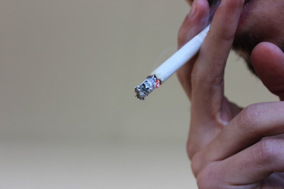 Descoperirea făcută de cercetători despre țigări. Nimeni nu se aștepta la acest efect