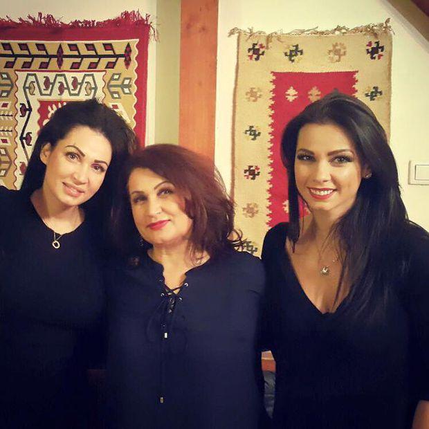 Nicoleta Luciu este una dintre cele mai frumoase vedete de la noi. Dar cum arată mama vedetei 408860