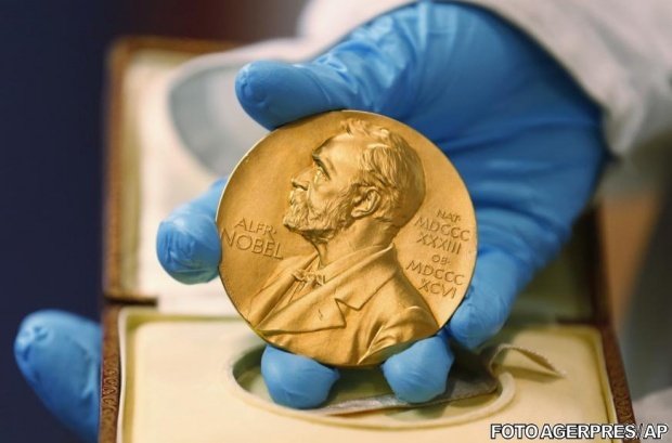 Nobel 2016: Jean-Pierre Sauvage, Fraser Stoddart și Bernard Feringa împart Nobelul pentru Chimie