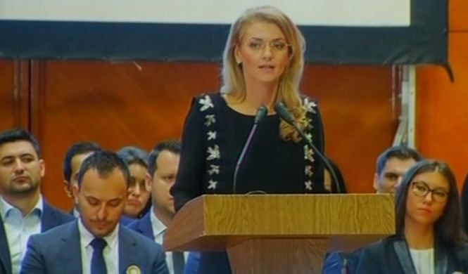 Alina Gorghiu, șef unic peste liberali