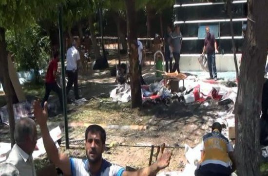 Atentat la Ankara. Doi atacatori sinucigaşi s-au aruncat în aer