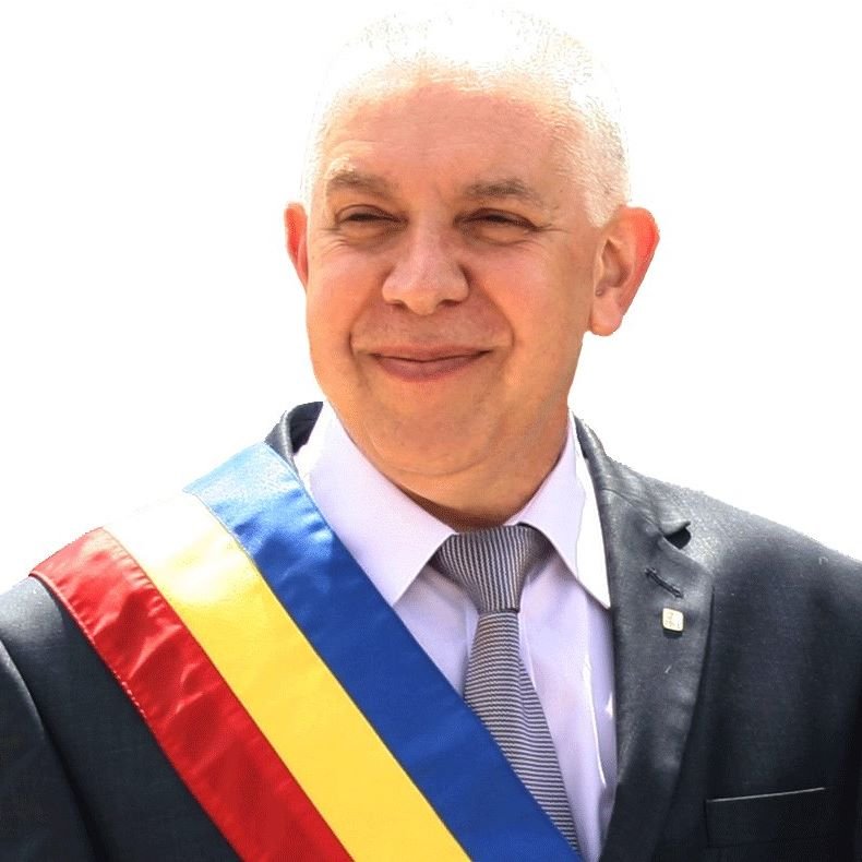 Primarul municipiului Câmpina, urmărit penal sub control judiciar, îşi poate exercita funcţia