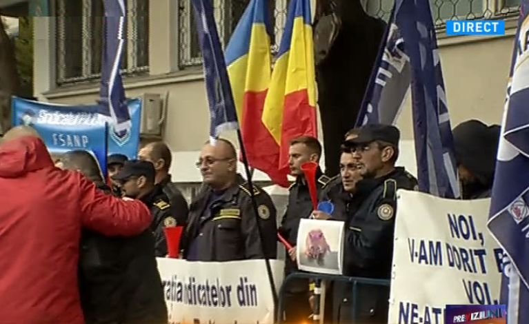 Proteste de amploare la ANP. Angajații din penitenciare cer demisia ministrului Raluca Prună