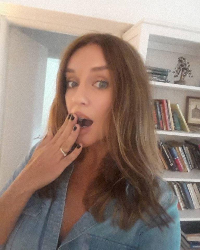 Vă mai amintiți de Tania Budi? Cum arată vedeta TVR la aproape 50 de ani 410327